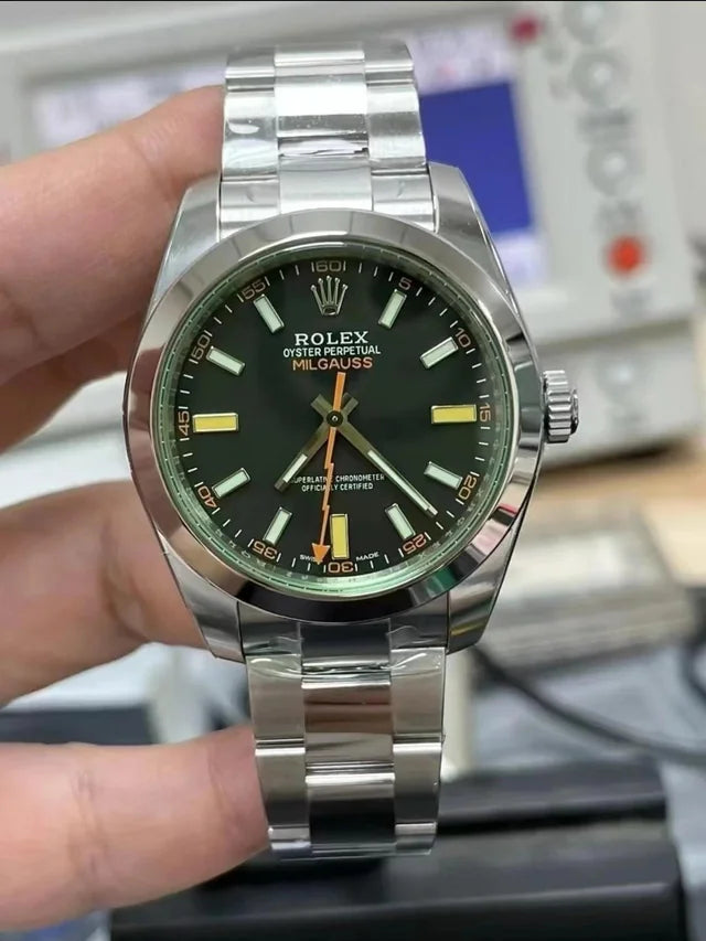 Rolex Milgause 40’ 116400 GV Clone