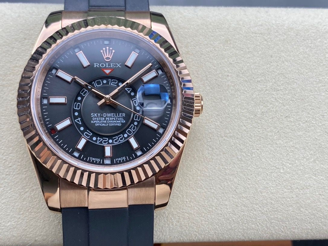 Rolex Sky-Dweller Rose Gold 326535 Rubber strap Clone
