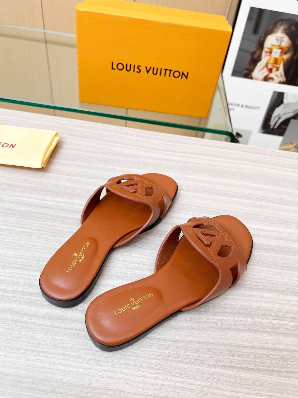 Louis Vuitton Slipers