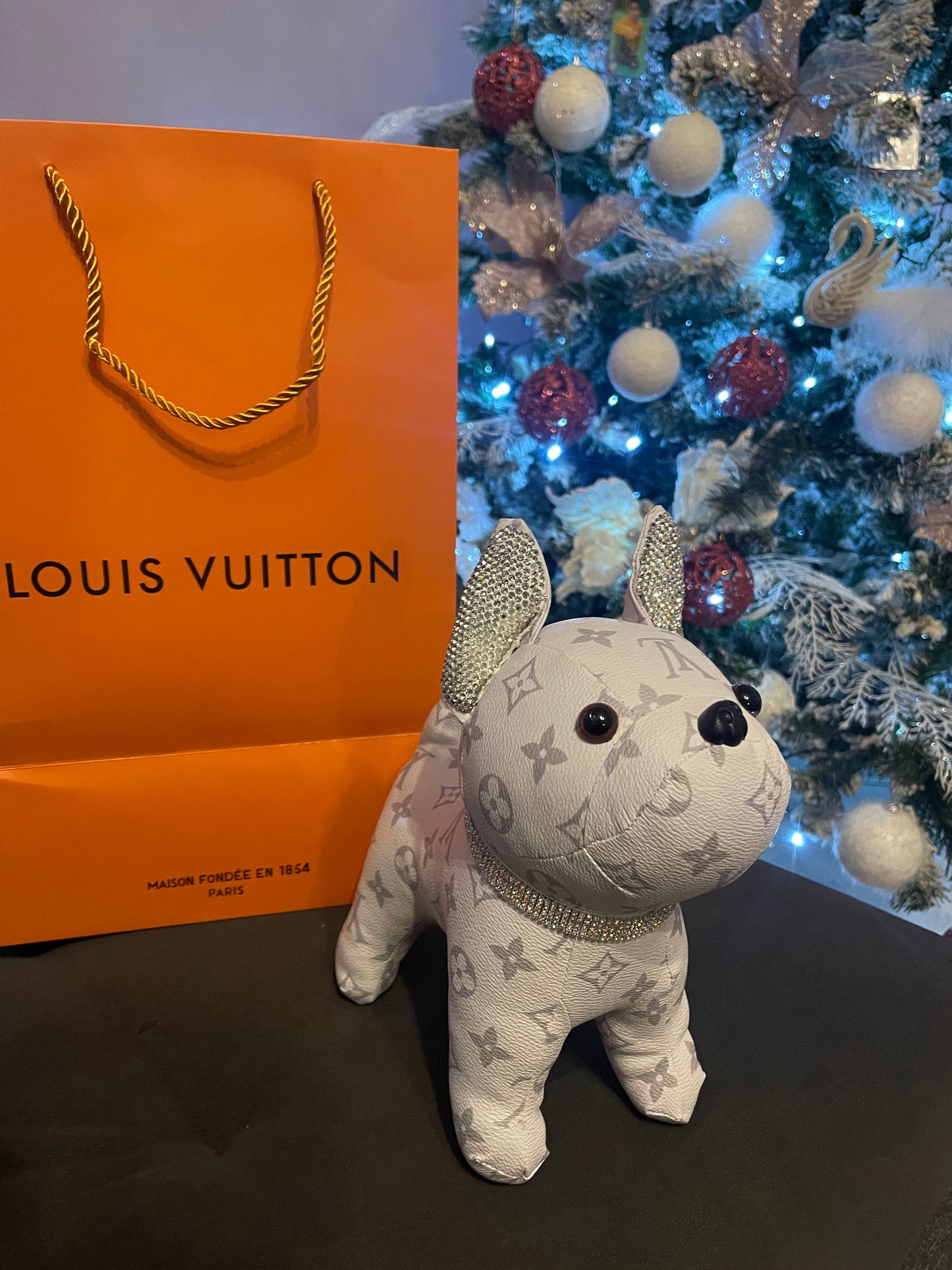 Louis Vuitton Big Bulldog