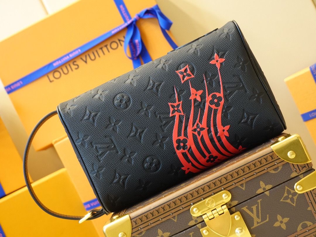 Louis Vuitton X NBA Leather bag