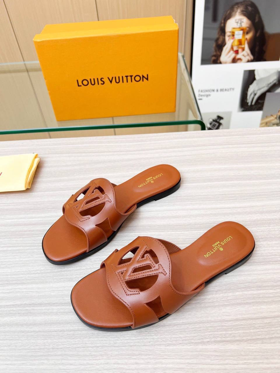 Louis Vuitton Slipers