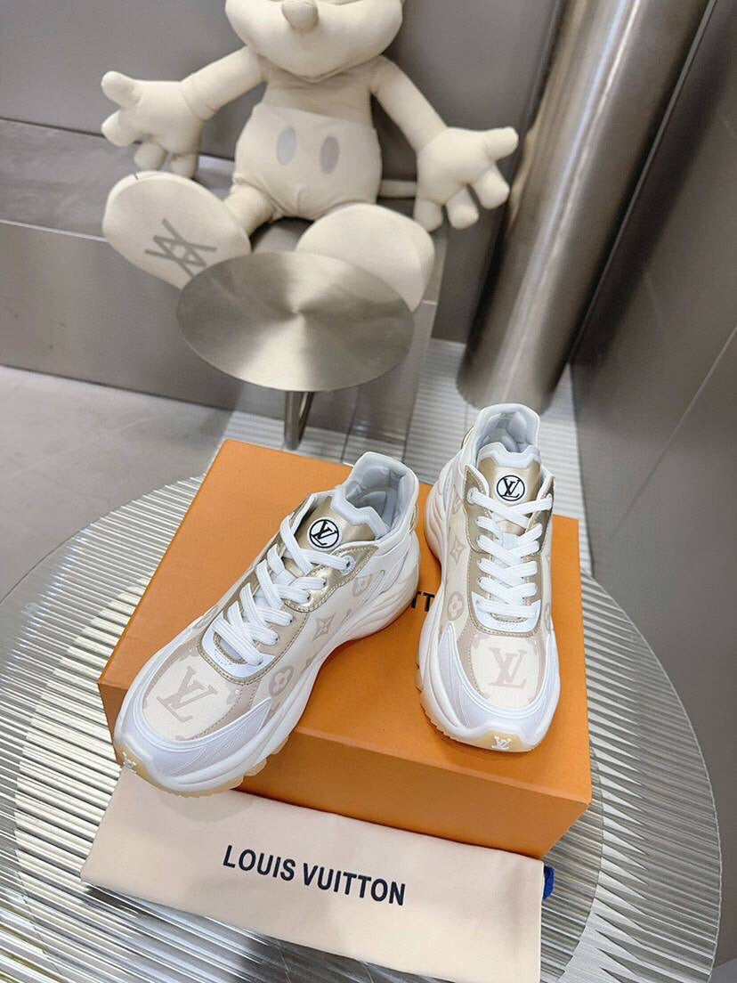 Louis Vuitton sneaker