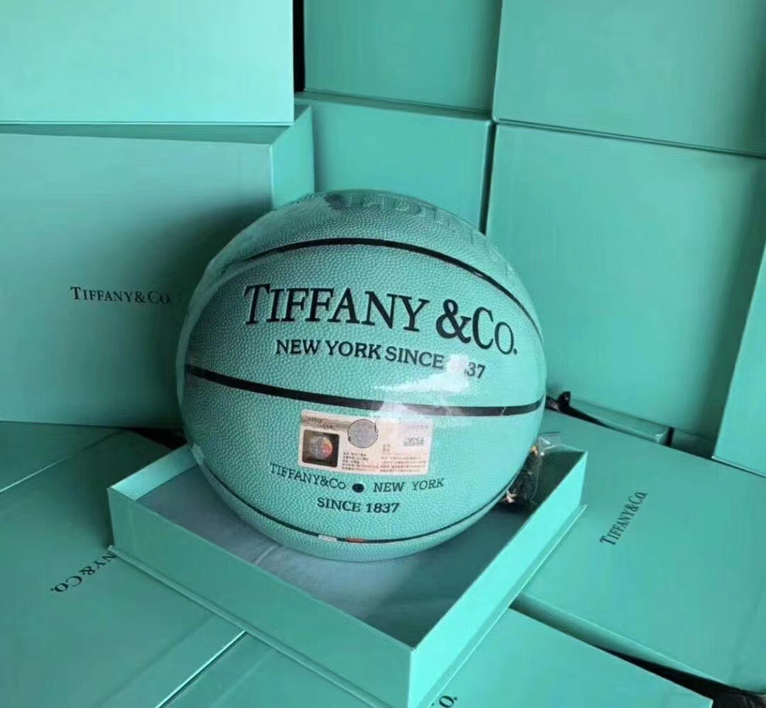 Basketball Tiffany