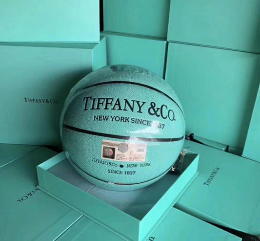 Basketball Tiffany