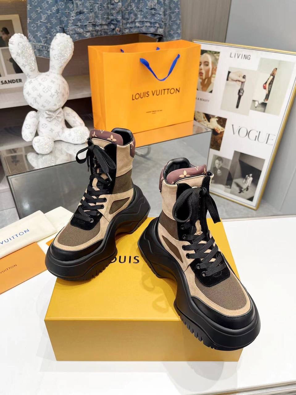 Louis Vuitton sneaker