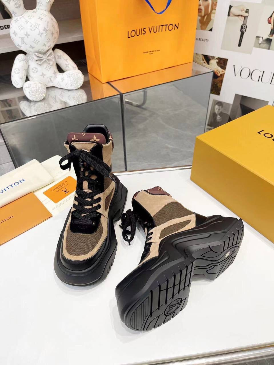 Louis Vuitton sneaker