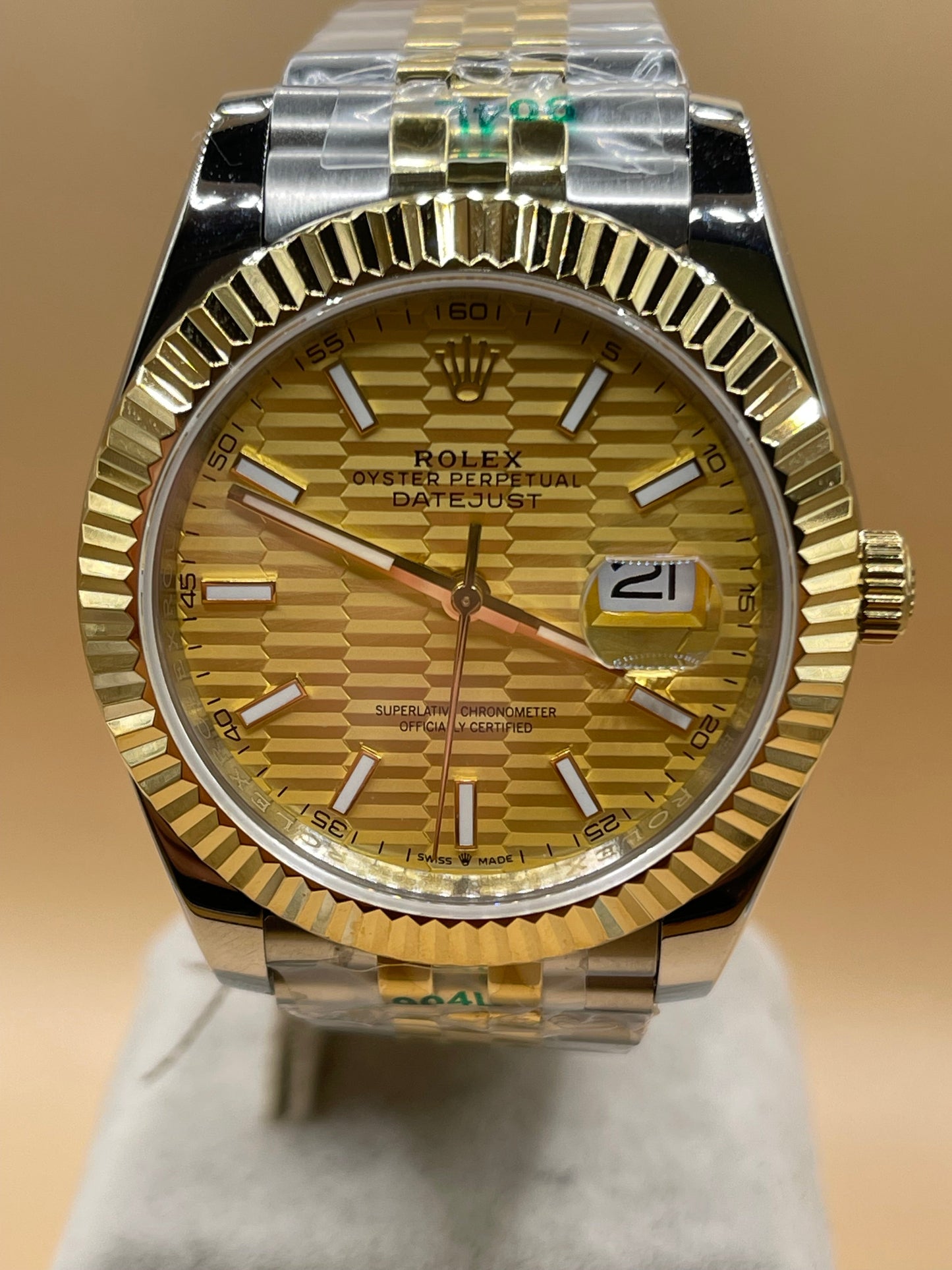 Rolex Datejust 41 Gold Fluted 126233 Clone