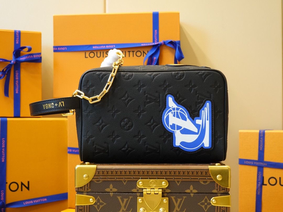 Louis Vuitton X NBA Leather bag