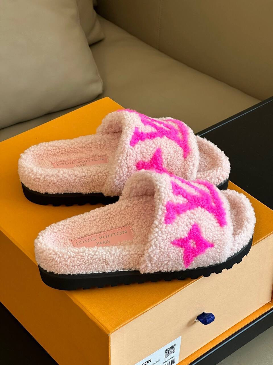 Louis Vuitton Slides