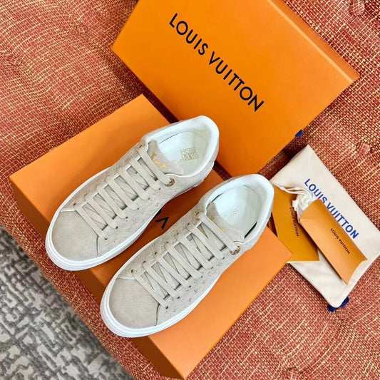 Louis Vuitton Sneaker