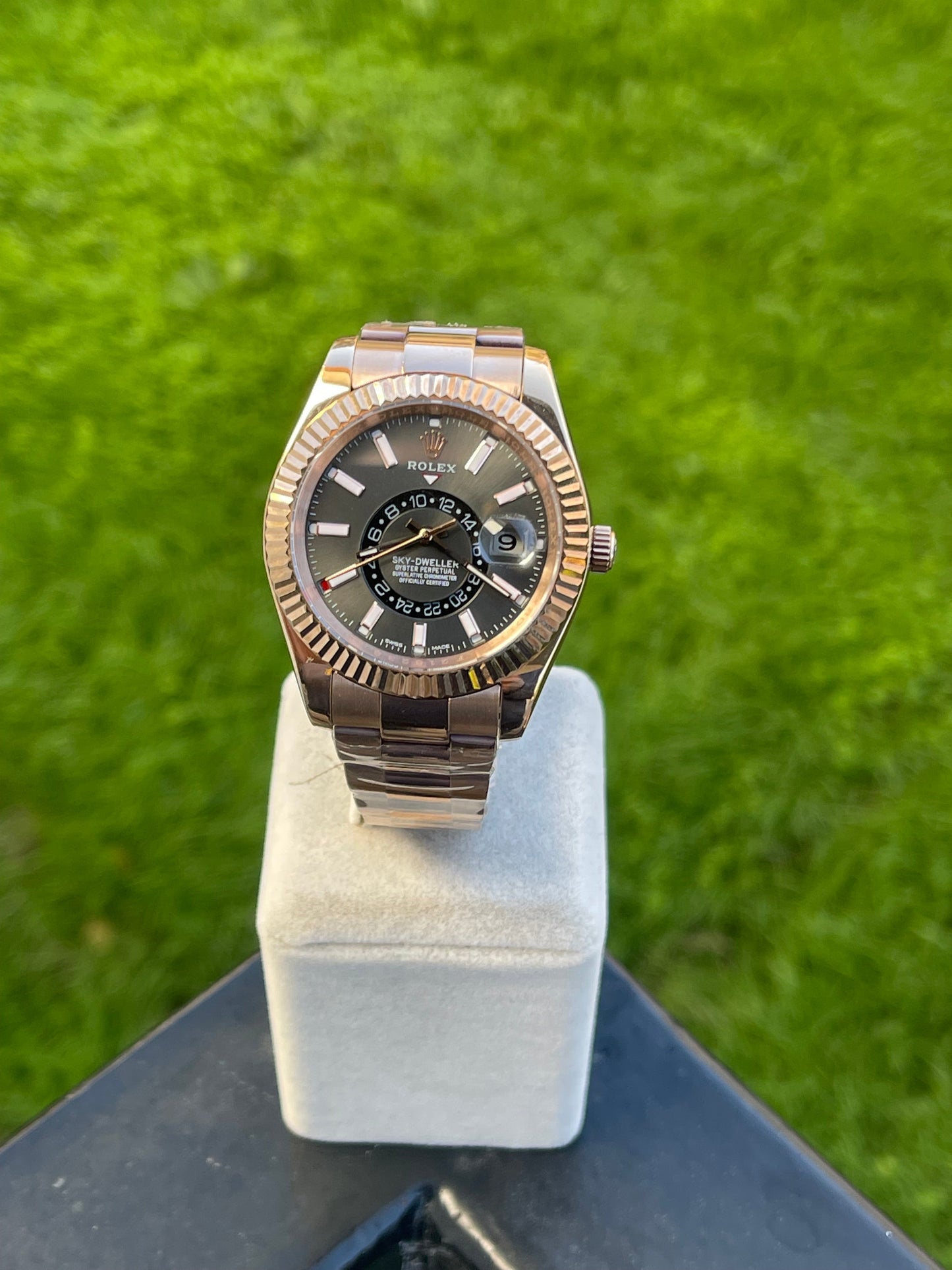 Rolex Sky-Dweller Rose Gold 336935 Rhodium Oyster Clone