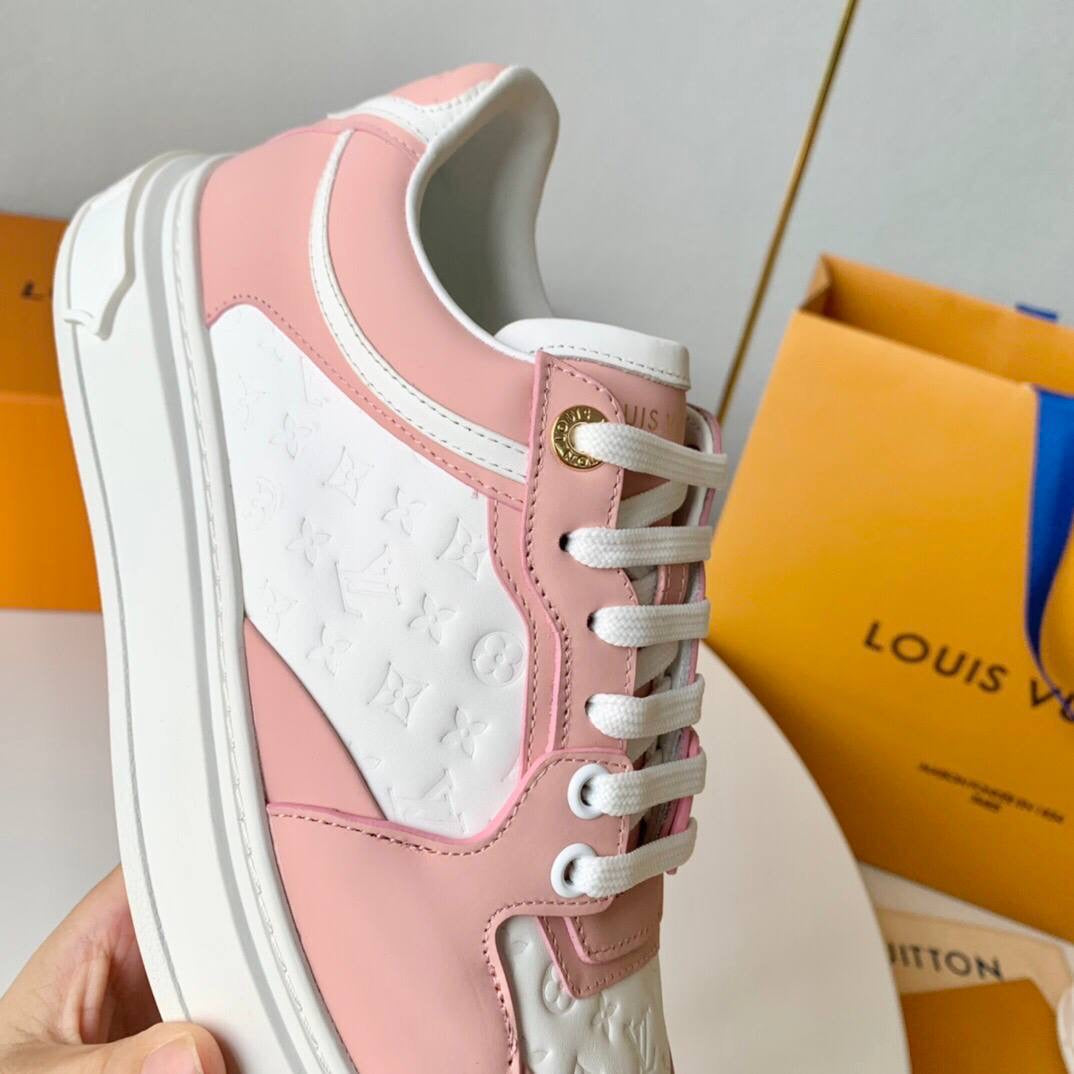 Louis Vuitton sneaker