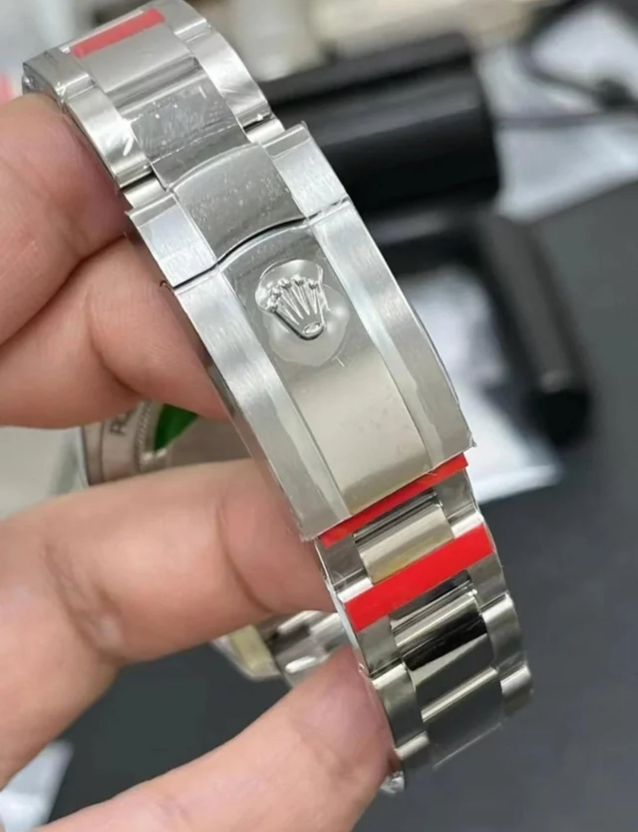Rolex Milgause 40’ 116400 GV Clone
