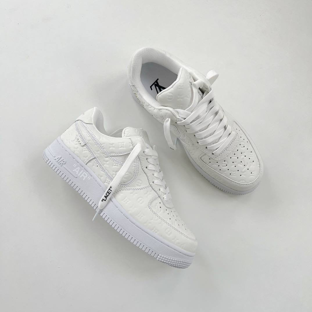 Louis Vuitton Sneaker