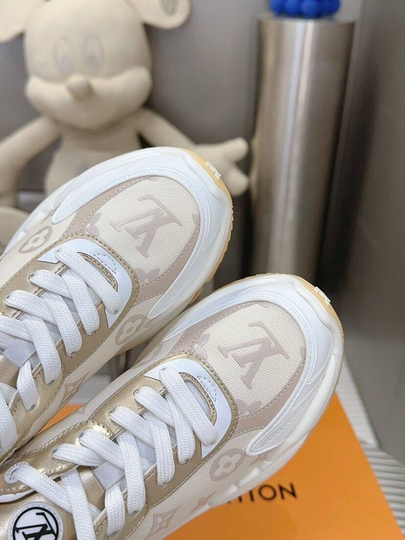 Louis Vuitton sneaker