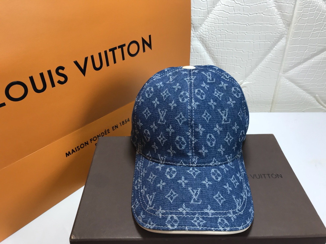 Louis Vuitton Hat