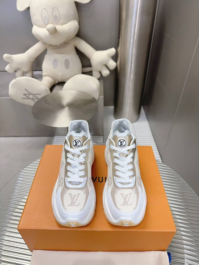 Louis Vuitton sneaker