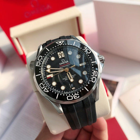 Omega Seamaster Professional 007 James Bond Edition