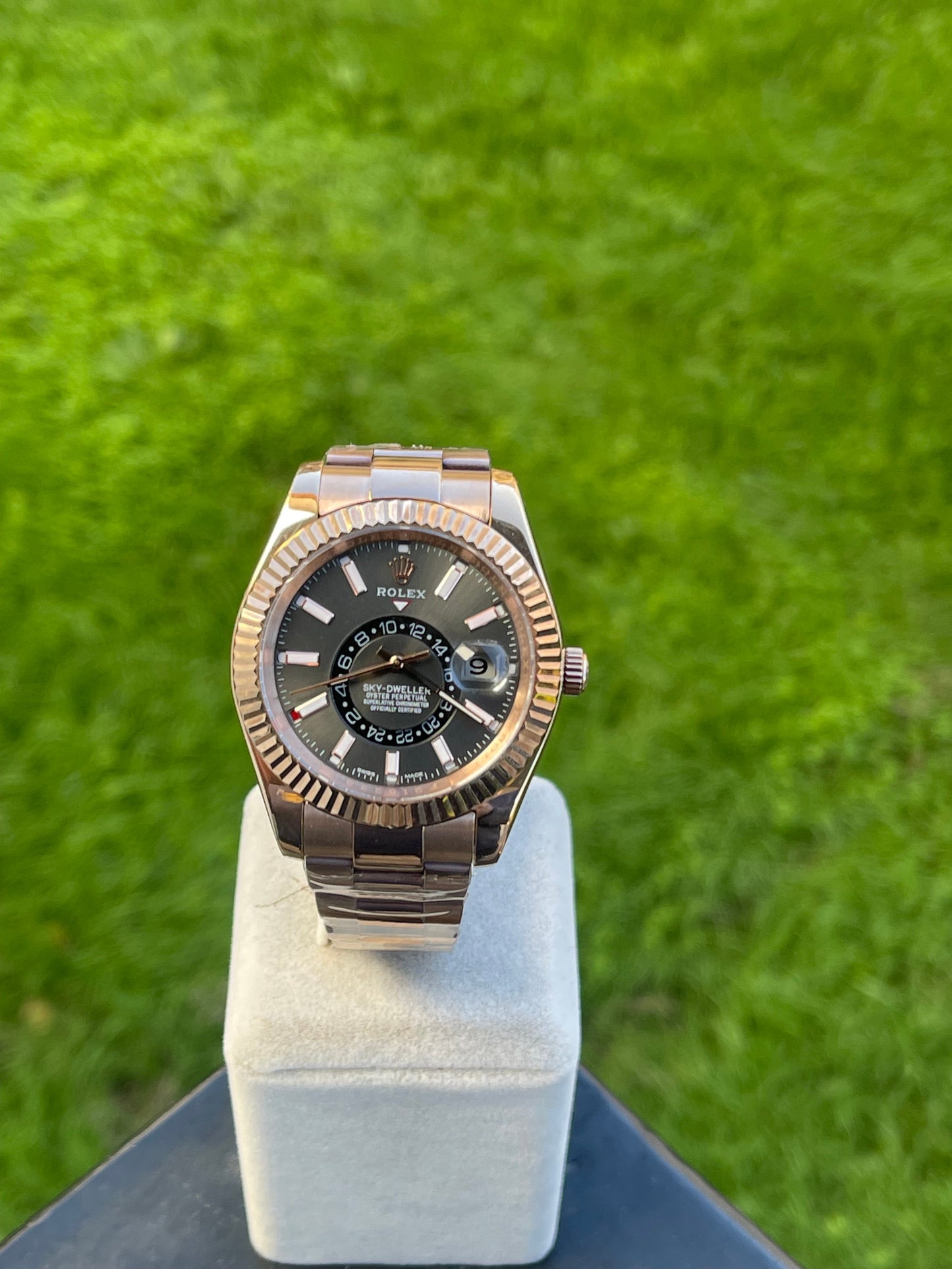 Rolex Sky-Dweller Rose Gold 336935 Rhodium Oyster Clone