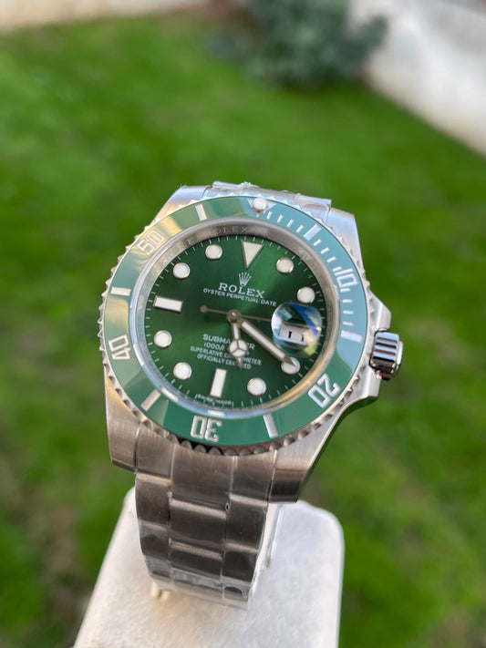 Rolex Submariner Hulk Clone