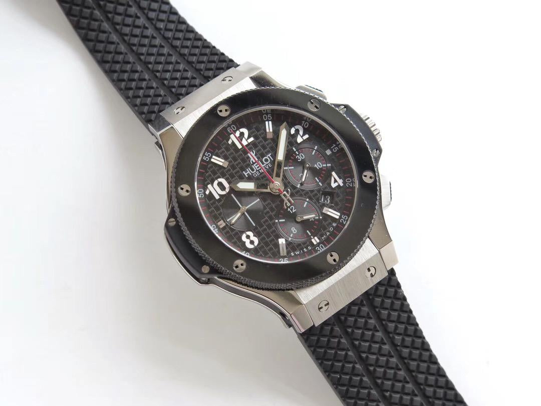 Hublot Big Bang 44’ Ceramic Automatic Chronograph Swiss Movement