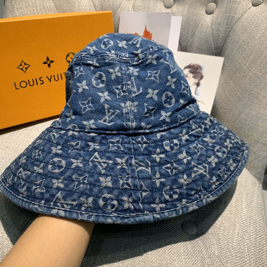 Louis Vuitton Hat