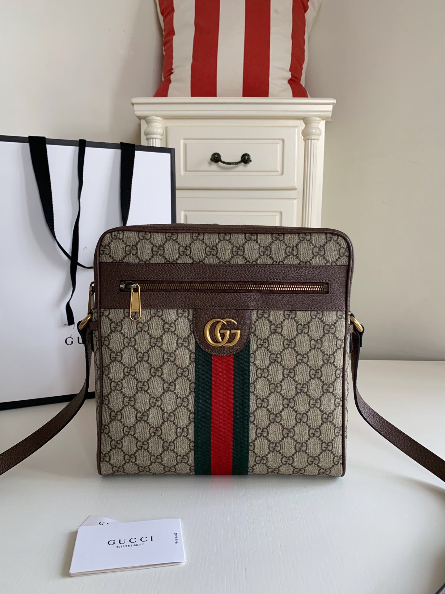 Gucci Messenger bag Unisex