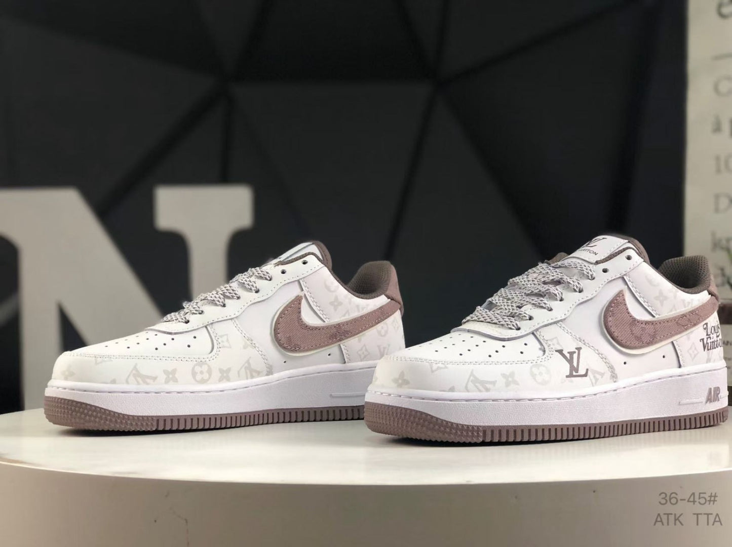 Louis Vuitton Sneaker Trainers